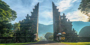 Read more about the article Bali Handara Gate